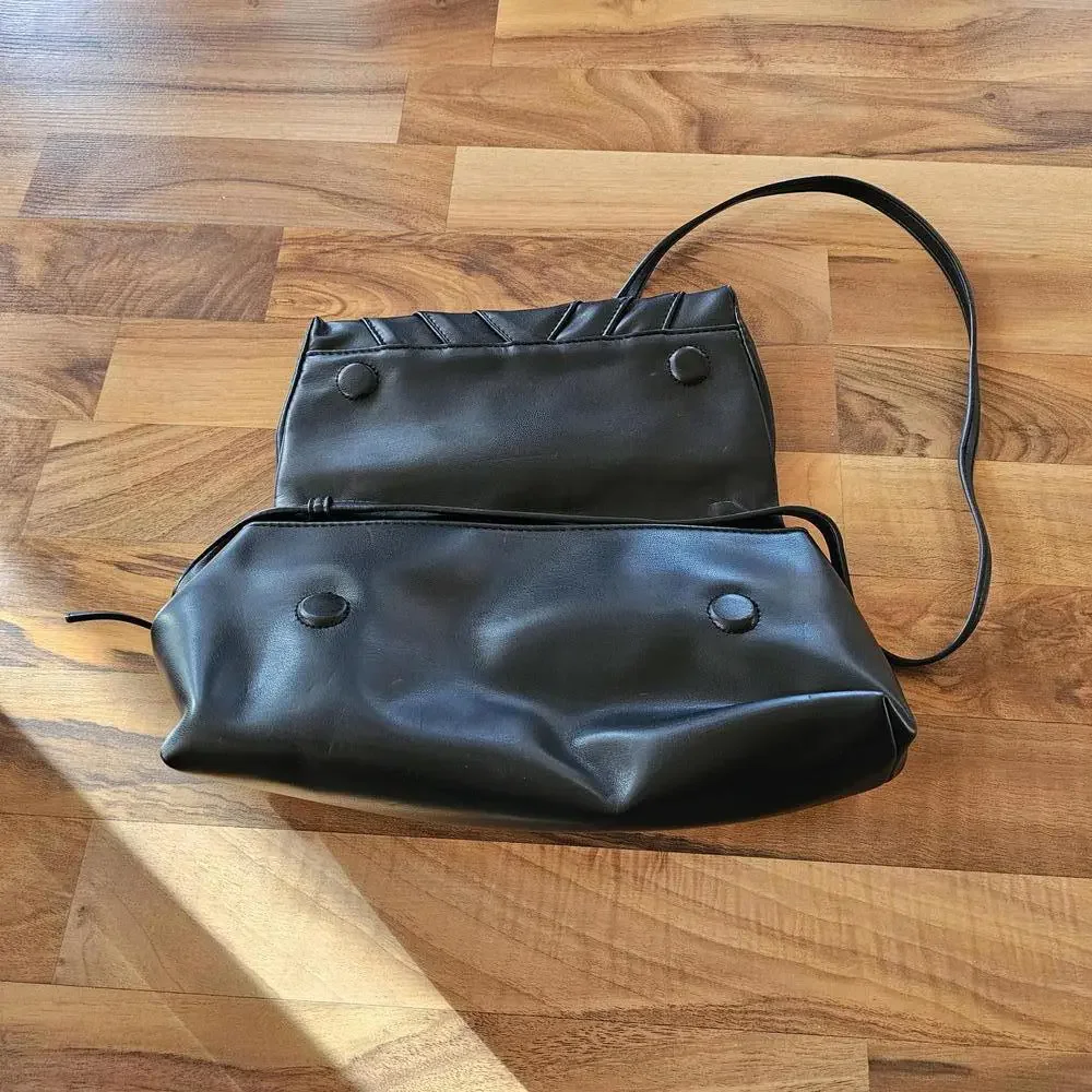 Black Faux Leather Shoulder Bag with Adjustable Strap‎ - broken strap
